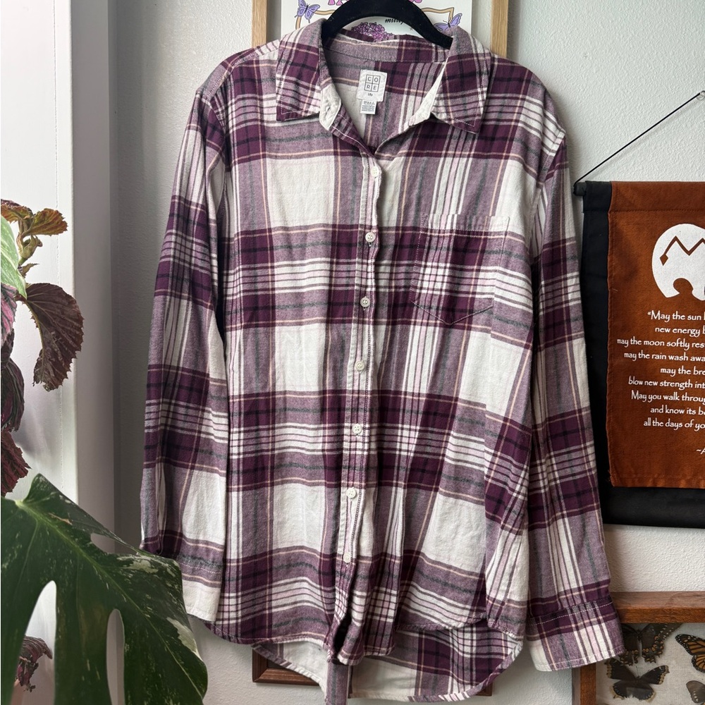 Core Life Soft Lightweight Purple and White Plaid Flannel Button-Up Shirt